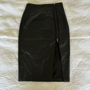 Pleather skirt with slit